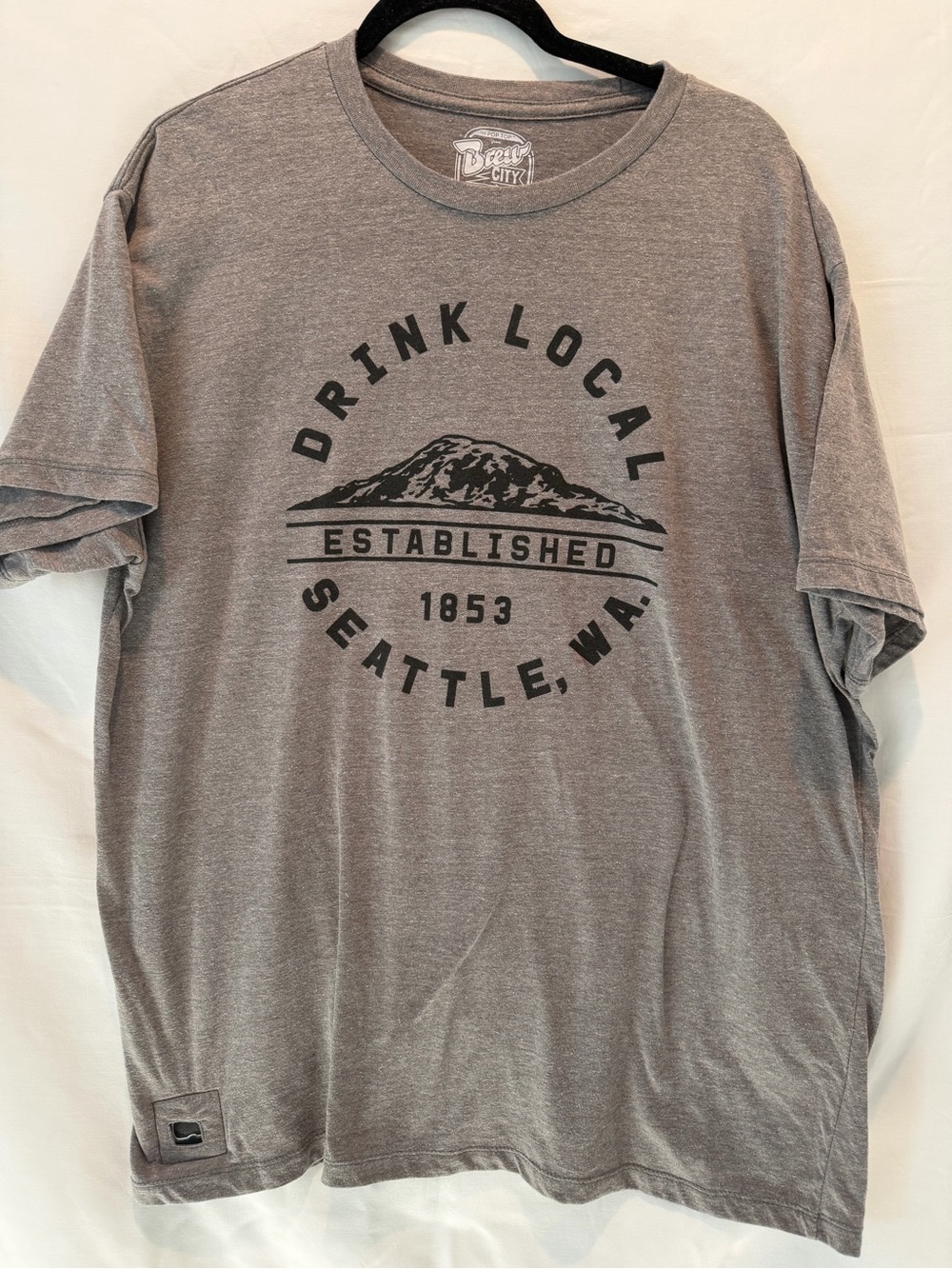 Drink Local Seattle Gray Graphic Tee Bottle Opener - (Brand: Brew City) Size XXL